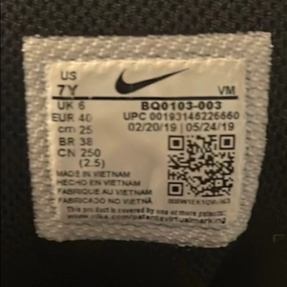Nike Air React 7c Shoes (Size US: 7Y)- no laces - Picture 6 of 6